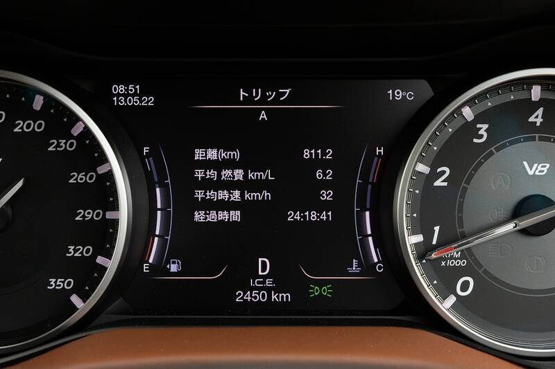 イタリアの名門・マセラティの最速セダン「ギブリ トロフェオ」の速さは芸術的だ