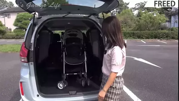 「売れまくってるHondaのミニバン「フリード」がトヨタ「シエンタ」より優れているポイント」の画像