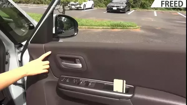 「売れまくってるHondaのミニバン「フリード」がトヨタ「シエンタ」より優れているポイント」の画像