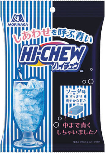 ええ…、ローソン「青いフェア」が衝撃！ じゃがりこ、ベビースターなど青くなってる