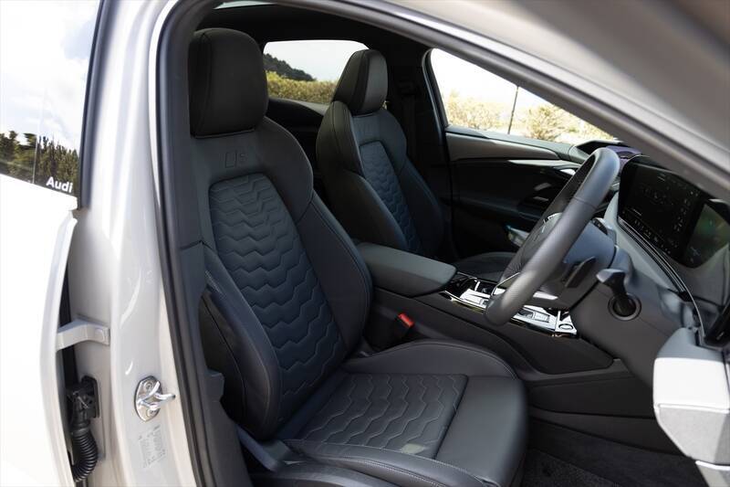 【最長航続距離846km】アウディ「A6 e-tron」はEVの航続不安を過去にする究極のグランドツアラー