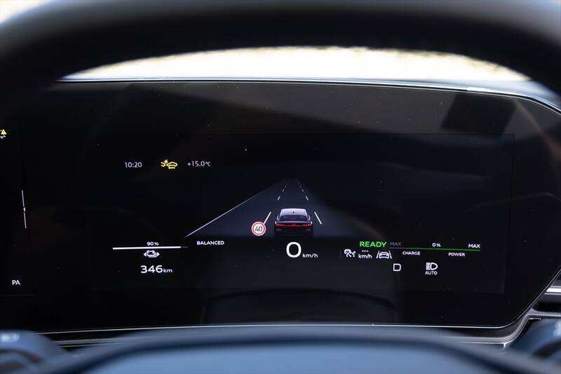 【最長航続距離846km】アウディ「A6 e-tron」はEVの航続不安を過去にする究極のグランドツアラー