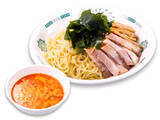 「ピリ辛×とんこつで麺1.5玉！日高屋の人気つけ麺が今年も登場」の画像2