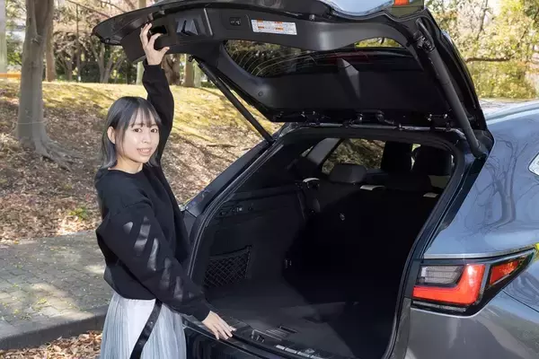 「レクサスのSUV「NX450h＋」は高い走行性能とオシャレなデザインでずっと走り続けたくなるクルマ」の画像