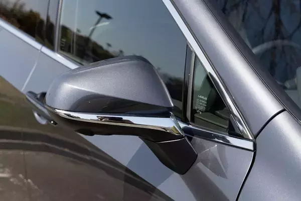 「レクサスのSUV「NX450h＋」は高い走行性能とオシャレなデザインでずっと走り続けたくなるクルマ」の画像