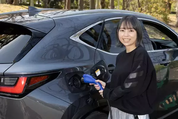 「レクサスのSUV「NX450h＋」は高い走行性能とオシャレなデザインでずっと走り続けたくなるクルマ」の画像