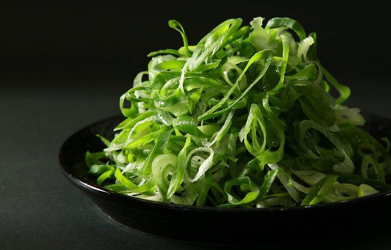 これでもか！銀だこ「ねぎマヨ」のねぎ2倍に。ねぎ好き集合！