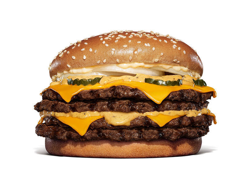 背徳の1656kcal！ パティ4枚×ガリマヨの超重量級チーズバーガー