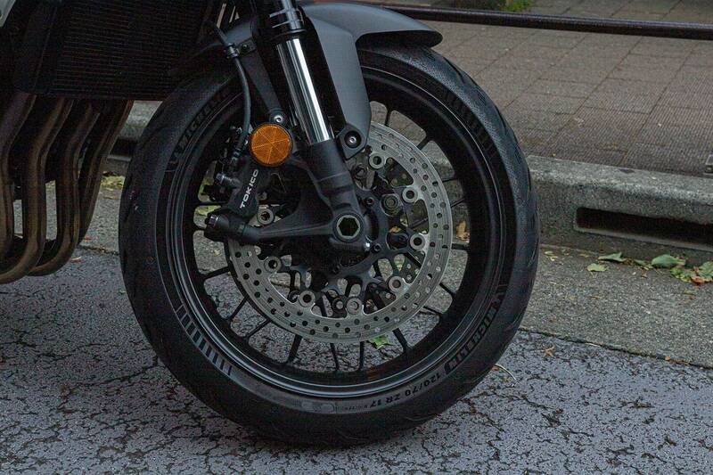 大型二輪免許取得したてだけどHonda「CB1000R」でスマホ連携を試した！