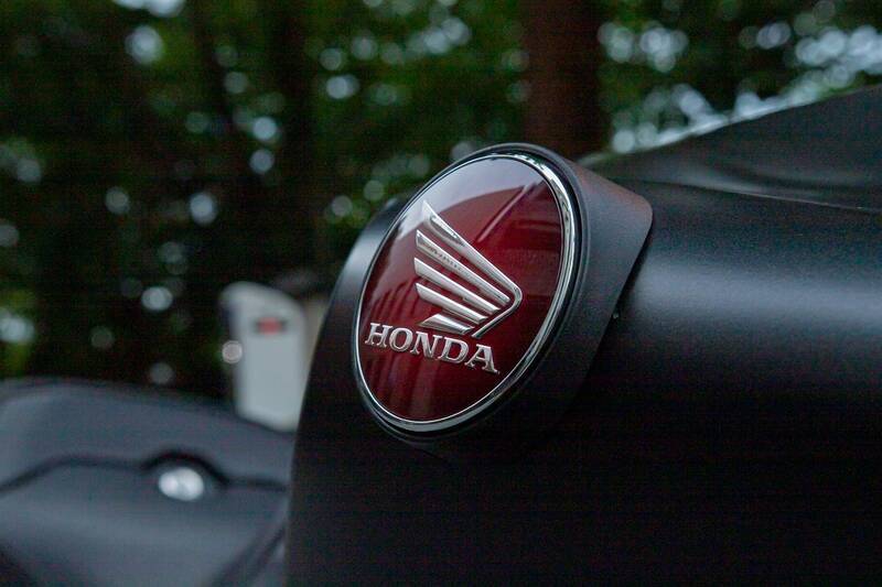 大型二輪免許取得したてだけどHonda「CB1000R」でスマホ連携を試した！