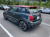 「BMW「MINI」の魅力を知るためにジョン・クーパー・ワークスとオープンモデルを乗り比べた」の画像44