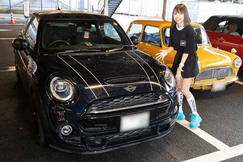 早朝のオートバックスでお気に入りの「MINI」を探す大作戦！