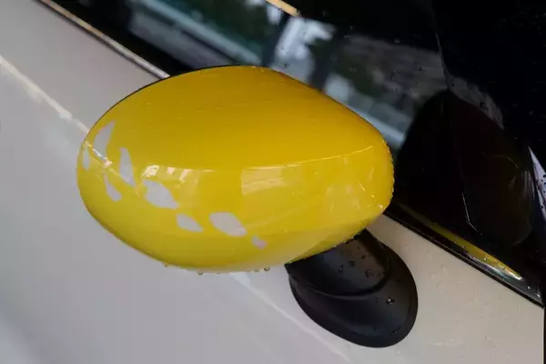 「早朝のオートバックスでお気に入りの「MINI」を探す大作戦！」の画像