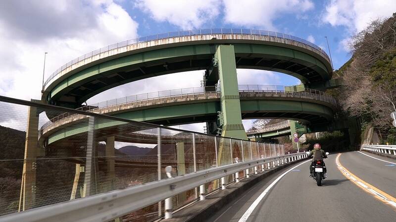 スズキ「GIXXER 150（ジクサー150）」でクサヤ探しの旅に出た！