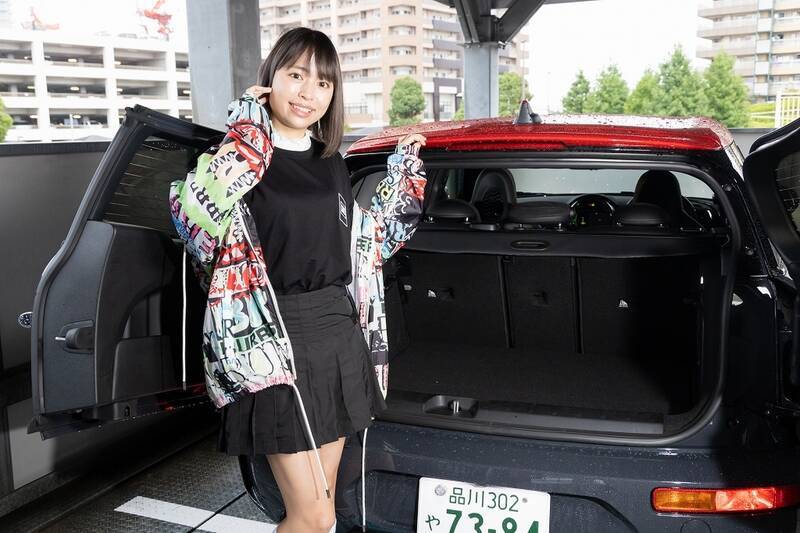 306馬力でも豪雨の中で安心して走れる「MINI ジョン・クーパー・ワークス クラブマン」