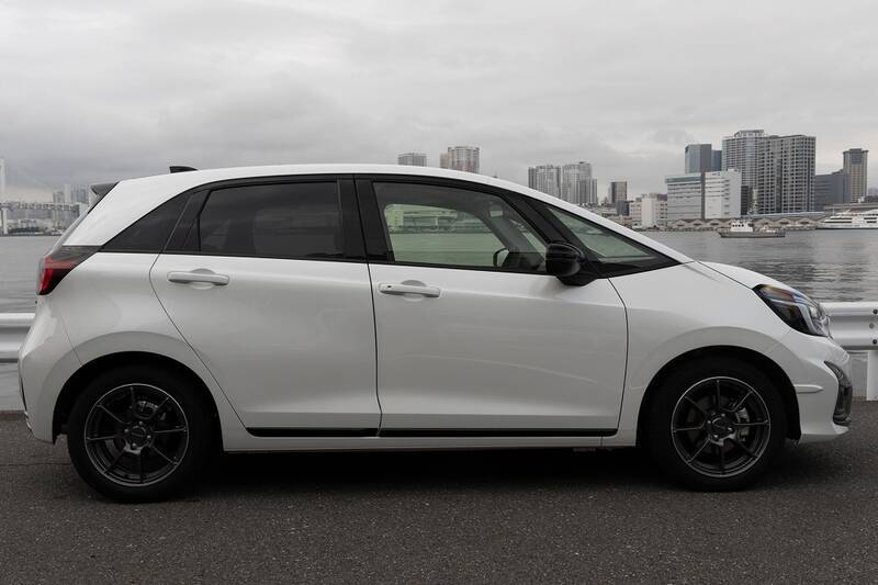 Honda「FIT e:HEV Modulo X」は上質な走りのクールハッチだ！