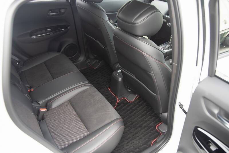 Honda「FIT e:HEV Modulo X」は上質な走りのクールハッチだ！