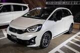 「Honda「FIT e:HEV Modulo X」は上質な走りのクールハッチだ！」の画像3