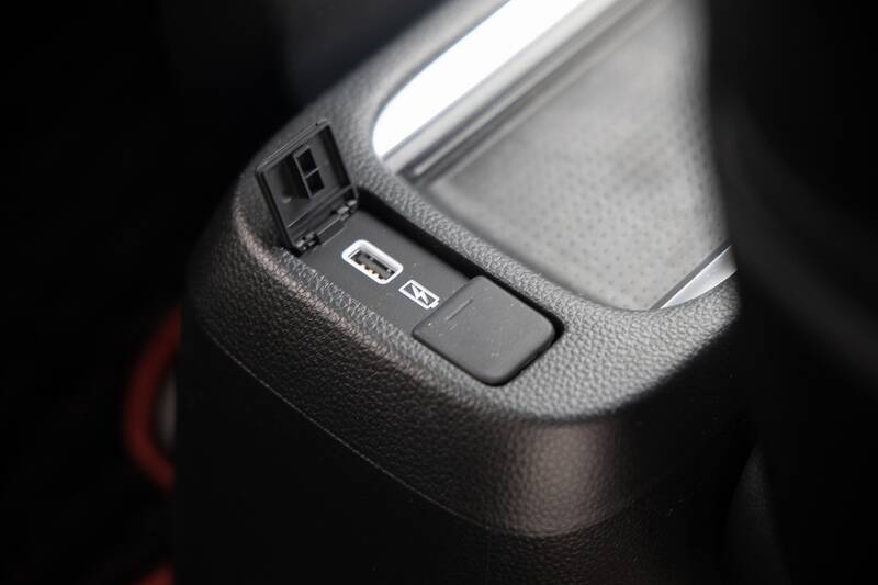 Honda「FIT e:HEV Modulo X」は上質な走りのクールハッチだ！