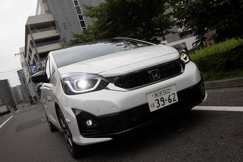 Honda「FIT e:HEV Modulo X」は上質な走りのクールハッチだ！