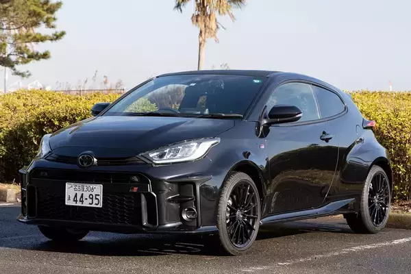 「Honda「FIT e:HEV Modulo X」は上質な走りのクールハッチだ！」の画像