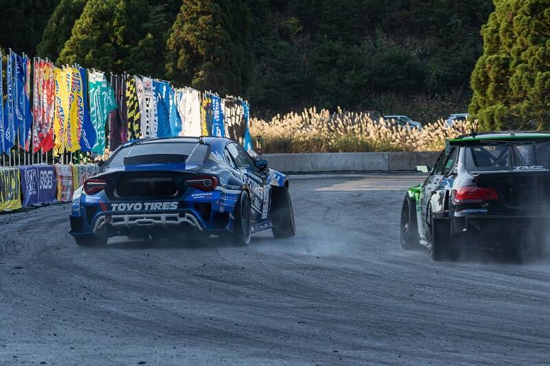 D1GP 第7～8戦は奥伊吹！ TOYO藤野がぶつかってもひるまない根性を見せた！