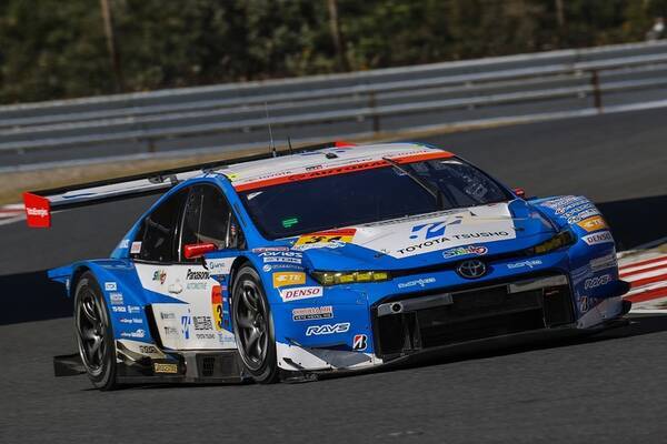 Gtが九州に帰ってきた Super Gt第6戦は31号車プリウスphvが5年ぶりに優勝 21年11月4日 エキサイトニュース