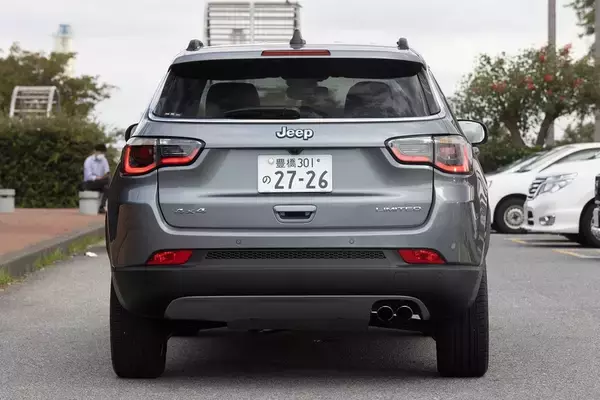 「小柄だけどしっかりJeepの力強さがある「コンパス」はジャストサイズSUVだ！」の画像