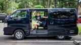 「人も荷物もたくさん乗る！ 日産「NV350キャラバン」に1週間乗ってわかった高い実用性」の画像1