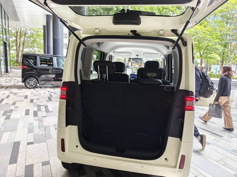 【実質200万円切り】BYDの本気がエグい！ 日本専用軽EV「ラッコ」は国産軽自動車の脅威になるか？