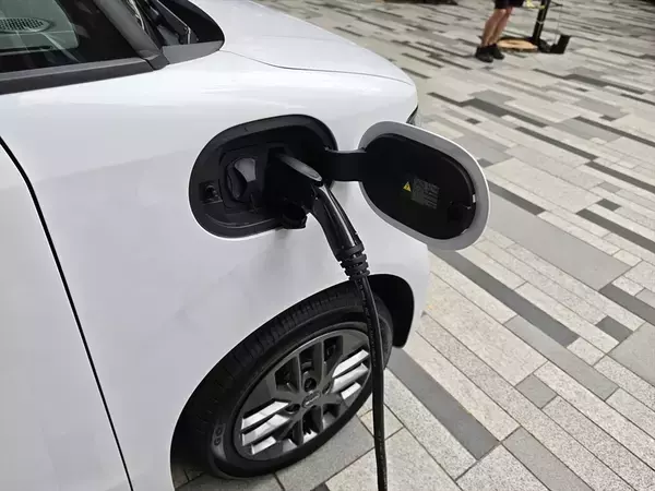 「【実質200万円切り】BYDの本気がエグい！ 日本専用軽EV「ラッコ」は国産軽自動車の脅威になるか？」の画像