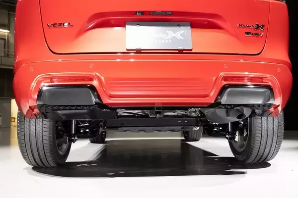 「SUVでも走りを！ Honda「VEZEL e:HEV Modulo X Concept」はあえてクセをつけた」の画像