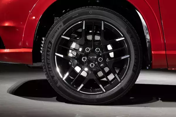 「SUVでも走りを！ Honda「VEZEL e:HEV Modulo X Concept」はあえてクセをつけた」の画像