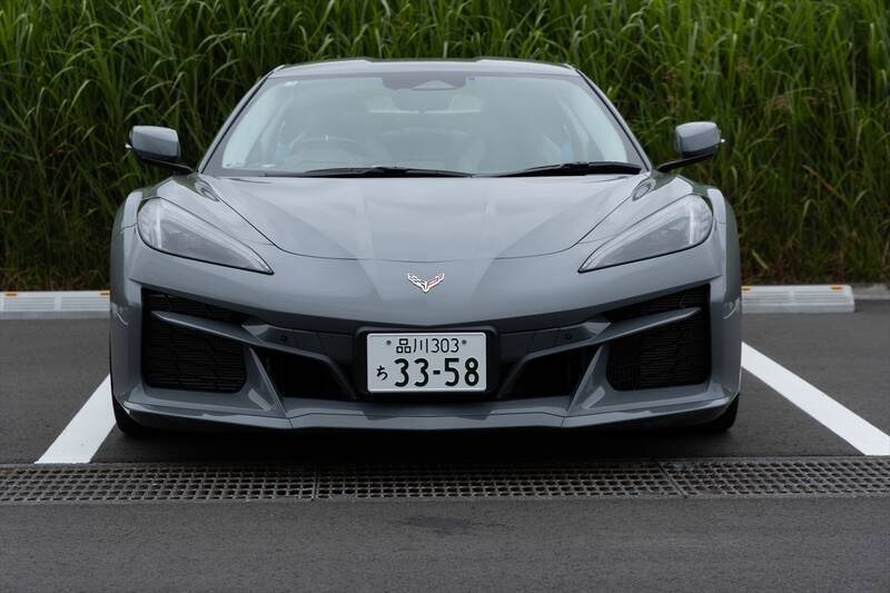 「コルベット E-Ray」は爆速のV8エンジンとモーターで街道の主役に！ 乗って感じた高揚感と意外な快適さ