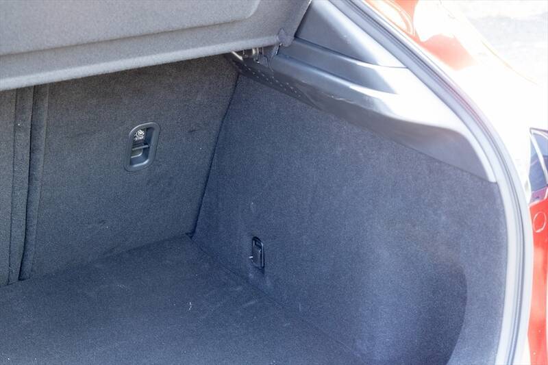 都市型SUVの新定番！ マツダ「CX-30」がもたらす新感覚ドライブ