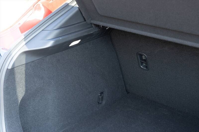 都市型SUVの新定番！ マツダ「CX-30」がもたらす新感覚ドライブ