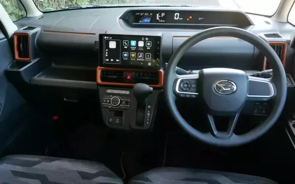 「スマホとクルマの連携！ ダイハツコネクトはアプリで走行履歴やクルマの場所がわかる」の画像