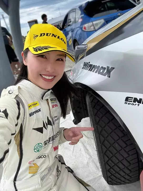 「初挑戦で初優勝！ 現役女性歯科医ドライバーが挑んだ極限の北海道グラベルラリー」の画像