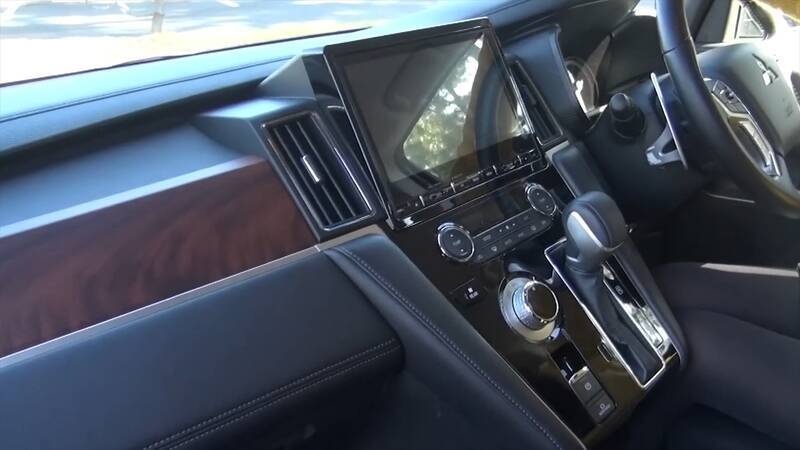 見た目も性能も個性的な三菱のミニバン「デリカ D:5」に2週間乗ってわかった6つの魅力