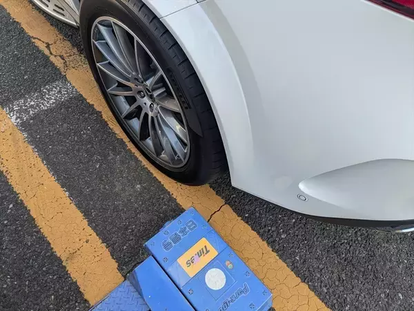 「3列シートで6人乗車も！ 極上オーディオ完備のベンツ「GLE」が家族持ちにもぶっ刺さる3つの理由」の画像