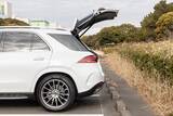 「3列シートで6人乗車も！ 極上オーディオ完備のベンツ「GLE」が家族持ちにもぶっ刺さる3つの理由」の画像79
