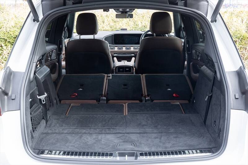 3列シートで6人乗車も！ 極上オーディオ完備のベンツ「GLE」が家族持ちにもぶっ刺さる3つの理由