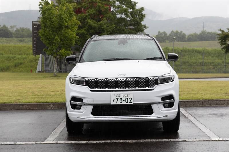 Jeep「コマンダー」はガラガラ音も愛おしい。純ディーゼル搭載の7人乗りSUVが教えてくれる心のゆとり