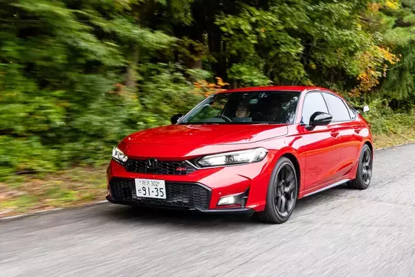 シビックオーナー必見！ テールゲートスポイラーを付けてこそシビックは完成する