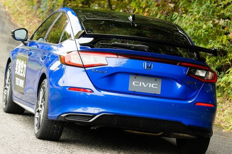 シビックオーナー必見！ テールゲートスポイラーを付けてこそシビックは完成する