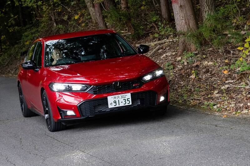 シビックオーナー必見！ テールゲートスポイラーを付けてこそシビックは完成する