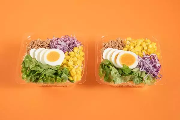 「具材最大50％増量！売上1.4倍のファミマ人気企画が復活」の画像