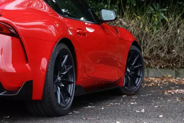 「さよなら、スープラ。2026年生産終了を前にこの「直6ピュアスポーツ」を手に入れるべき理由」の画像