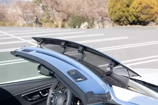 「絶滅危惧種の4座オープン「メルセデスAMG CLE53」は実用性と怒涛の加速を両立！」の画像