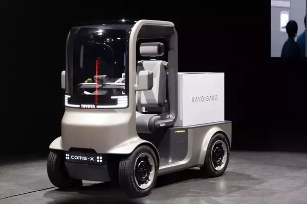 「超巨大ブースで目立っていたトヨタをはじめジャパンモビリティショーはワクワクするクルマが多かった」の画像